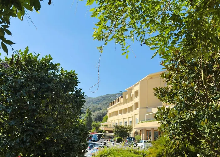 Hotel Grand Vesuvio
