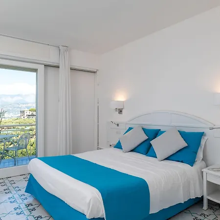 Grand Vesuvio Отель 4*