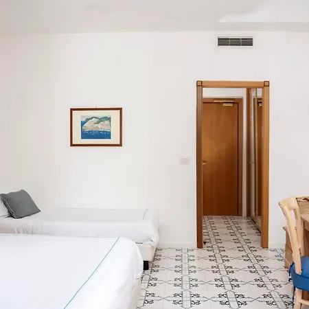 Hotel Grand Vesuvio
