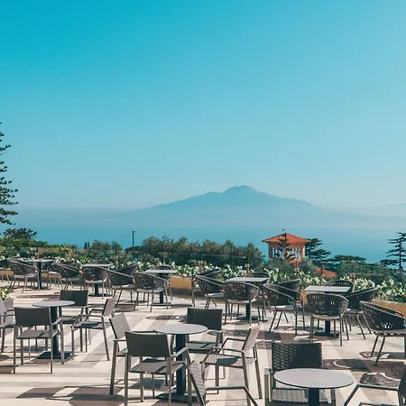 Grand Vesuvio 4*